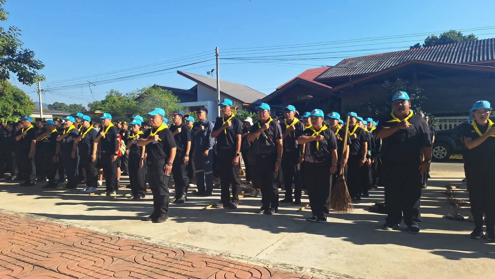 พช.แม่เมาะ ร่วมกิจกรรมจิตอาสาบำเพ็ญสาธารณประโยชน์และบำเพ็ญสาธารณกุศล เนื่องในวันคล้ายวันพระบรมราชสมภพพระบาทสมเด็จพระบรมชนกาธิเบศร มหาภูมิพลอดุลยเดช พระบรมนาถบพิตรวันชาติ และวันพ่อแห่งชาติ 5 ธันวาคม 2568 💛🇹🇭