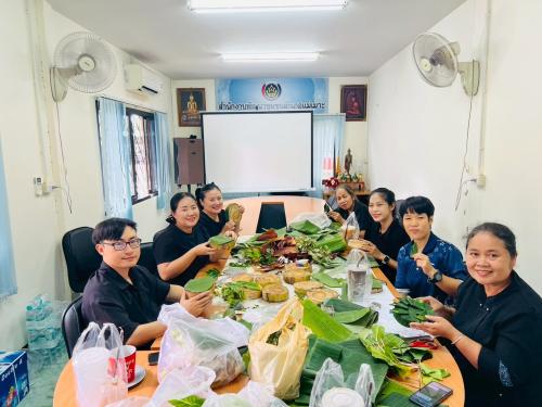 📢พช.แม่เมาะ: ร่วมสืบสานประเพณีลอยกระทง